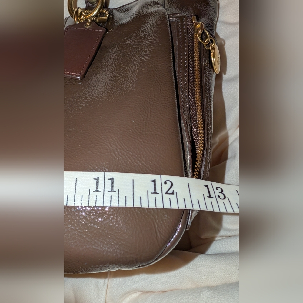 Coach Gallery Patent Leather Zipper Pocket Satchel Shoulder Bag Brown GUC - Picture 10 of 16